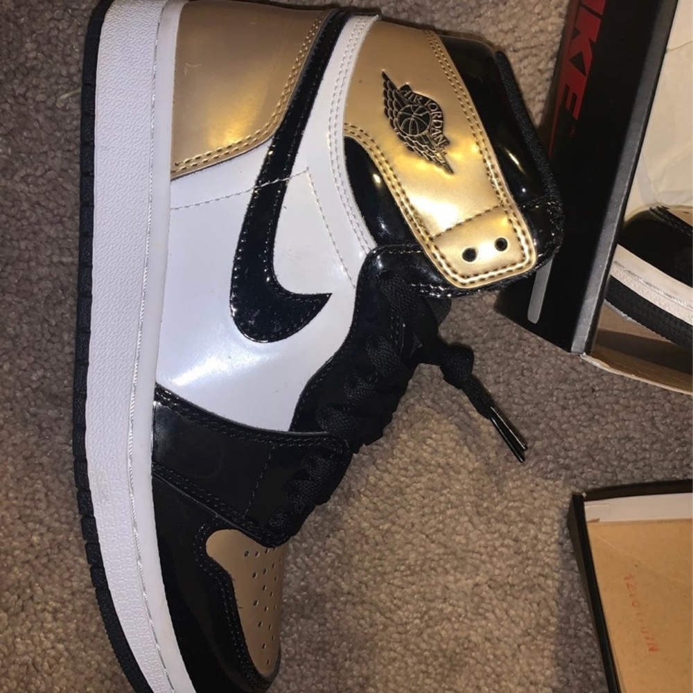 Air Jordan 1
